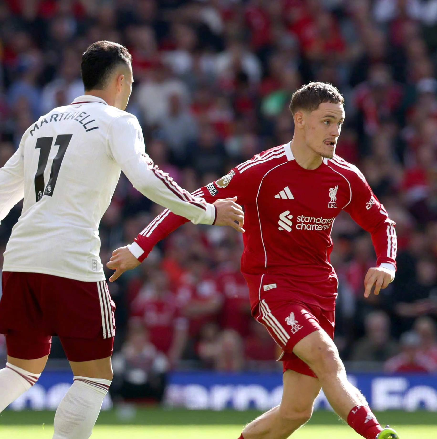 家队战袍 家队战袍